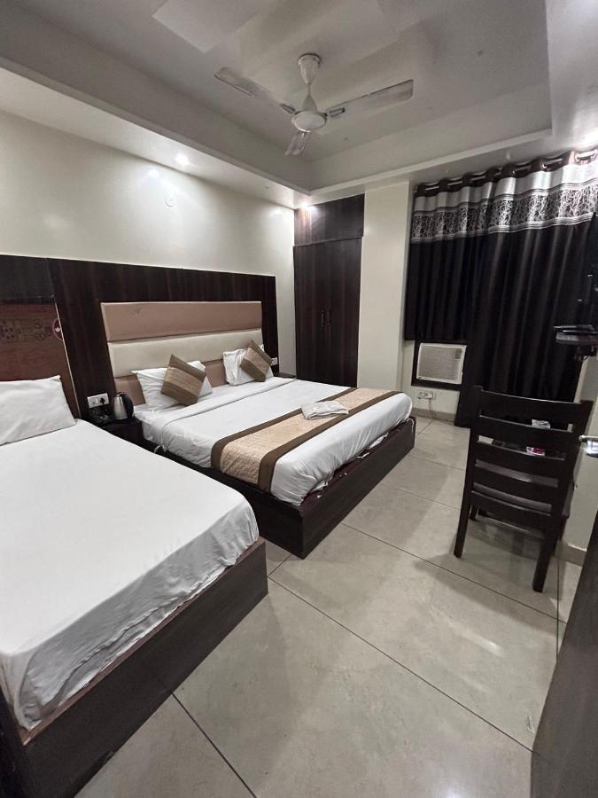 Hotel Square Plaza At Airport New Delhi Eksteriør billede
